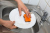 Έρευνα σοκ για το σφουγγαράκι πιάτων Οι κίνδυνοι που κρύβει για την υγεία