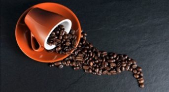 Με πόσους καφέδες την ημέρα μειώνετε τον κίνδυνο καρδιακού επεισοδίου