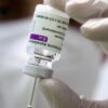 Τι πρέπει να ξέρετε για τους θρόμβους αίματος και το εμβόλιο της AstraZeneca