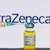 Ποια συμπτώματα πρέπει να προσέξουν όσοι εμβολιάζονται με AstraZeneca